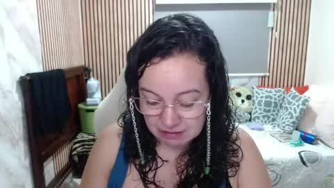 Snapshot of mature_wolf chatting on May 13, 2026, 2:36 pm Sonia online show from May 13, 2026, 2:36 pm