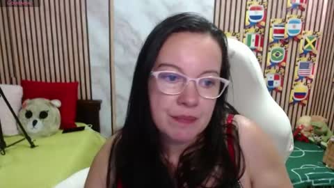 Snapshot of mature_wolf chatting on July 14, 2026, 10:04 pm Sonia online show from July 14, 2026, 10:04 pm