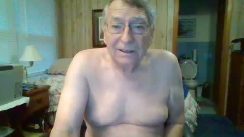 Snapshot of maturecouple1954 chatting on January 23, 2025, 1:02 pm SXECPL55 at G mail Dot Com online show from January 23, 2025, 1:02 pm