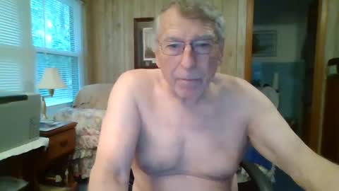 Snapshot of maturecouple1954 chatting on February 2, 2025, 1:08 pm SXECPL55 at G mail Dot Com online show from February 2, 2025, 1:08 pm