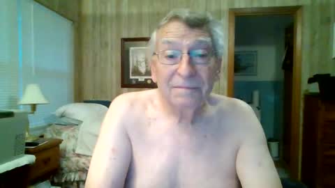 SXECPL55 at G mail Dot Com online show from April 30, 2026, 11:27 am