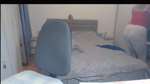 Snapshot of maturediana chatting on November 27, 2025, 2:46 am maturediana online show from November 27, 2025, 2:46 am