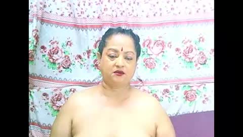 Snapshot of matureindian654u chatting on March 15, 2026, 7:42 pm matureindian654u online show from March 15, 2026, 7:42 pm