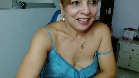 Snapshot of maturetigress4c chatting on May 26, 2026, 3:52 pm Cecilia online show from May 26, 2026, 3:52 pm