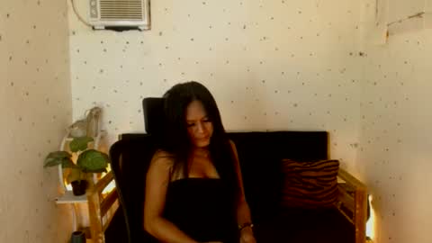 Snapshot of maturity_mommy_intown chatting on October 10, 2025, 8:13 am maturity_mommy_intown online show from October 10, 2025, 8:13 am