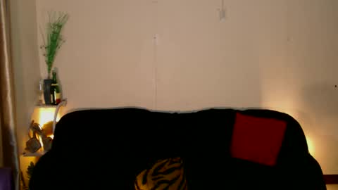 Snapshot of maturity_mommy_intown chatting on November 9, 2025, 7:56 pm maturity_mommy_intown online show from November 9, 2025, 7:56 pm