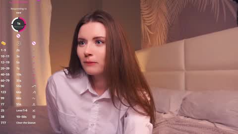 Lily online show from January 28, 2025, 1:29 am