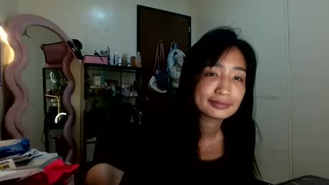 Snapshot of maui742175 chatting on June 2, 2026, 1:02 pm Maui online show from June 2, 2026, 1:02 pm