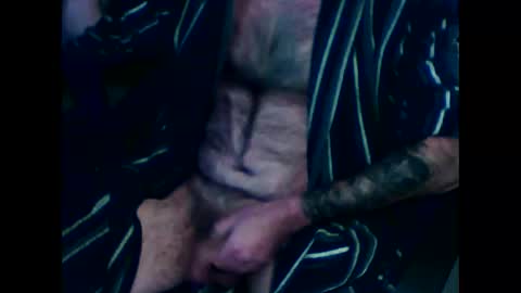 mauni1964 online show from February 17, 2026, 6:43 am