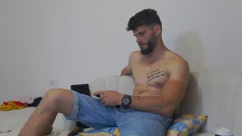 mauro_real_man online show from June 26, 2026, 5:39 pm