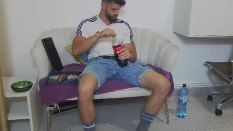 mauro_real_man online show from July 5, 2026, 7:10 pm