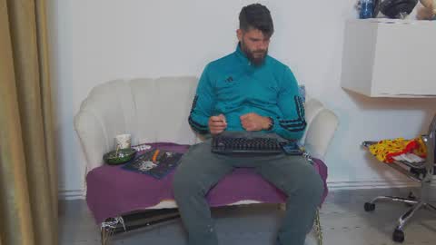 mauro_real_man online show from July 23, 2026, 2:53 am