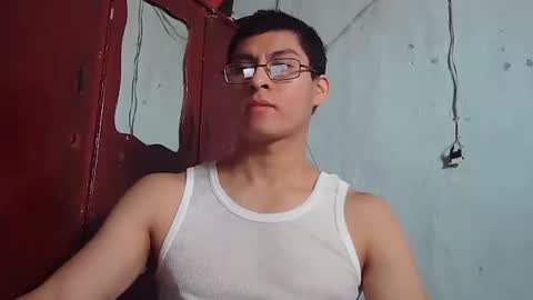 Snapshot of maurodirty chatting on January 13, 2026, 6:57 pm Mauro online show from January 13, 2026, 6:57 pm