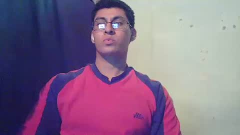 Snapshot of maurodirty chatting on February 5, 2026, 12:37 am Mauro online show from February 5, 2026, 12:37 am