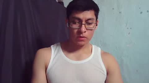 Snapshot of maurodirty chatting on February 10, 2026, 8:02 pm Mauro online show from February 10, 2026, 8:02 pm