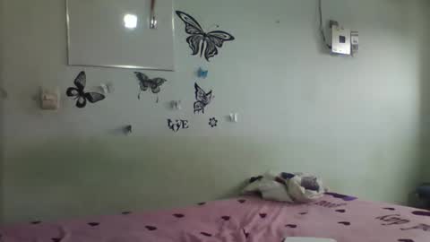 mauroluxandra online show from February 14, 2025, 2:02 pm