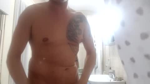 Snapshot of maury311278 chatting on February 10, 2025, 7:28 pm Marcellobausola s k i -p e online show from February 10, 2025, 7:28 pm