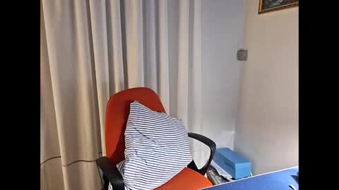 Snapshot of maury311278 chatting on December 14, 2025, 10:14 pm Marcellobausola s k i -p e online show from December 14, 2025, 10:14 pm