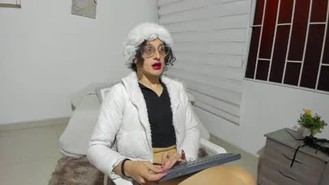 Snapshot of maverick_angel chatting on June 1, 2026, 1:46 pm Maverick online show from June 1, 2026, 1:46 pm