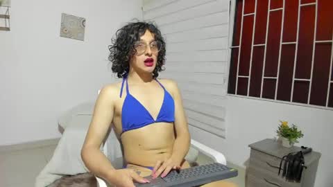 Snapshot of maverick_angel chatting on June 2, 2026, 2:41 pm Maverick online show from June 2, 2026, 2:41 pm