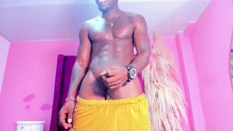 maverickbig1 online show from March 4, 2025, 3:22 am