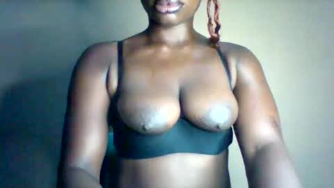 Maverlous pussy online show from March 23, 2026, 12:47 am