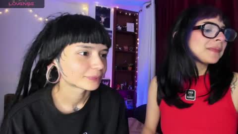 Snapshot of mavimist_ chatting on April 12, 2026, 1:54 am mavimist_ online show from April 12, 2026, 1:54 am