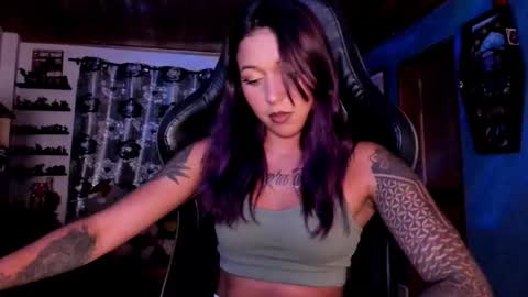 Hilary online show from October 9, 2025, 10:30 pm