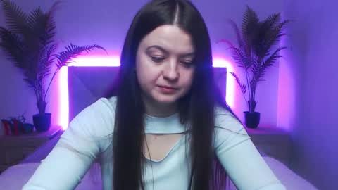 Snapshot of mavkacute chatting on November 28, 2025, 7:27 pm MavkaCute online show from November 28, 2025, 7:27 pm