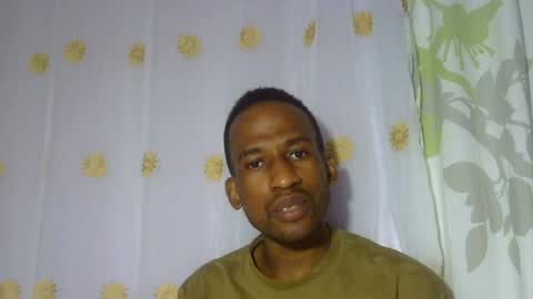 Snapshot of mavo13 chatting on August 1, 2026, 8:02 am Aine online show from August 1, 2026, 8:02 am