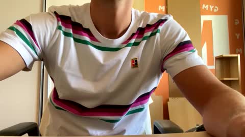 max681334 online show from October 10, 2025, 9:30 am