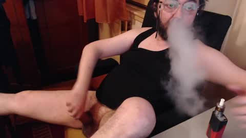 Max online show from April 30, 2026, 7:20 pm