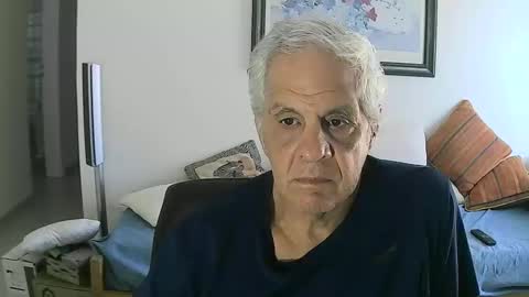 max_2017 online show from February 12, 2025, 9:01 pm