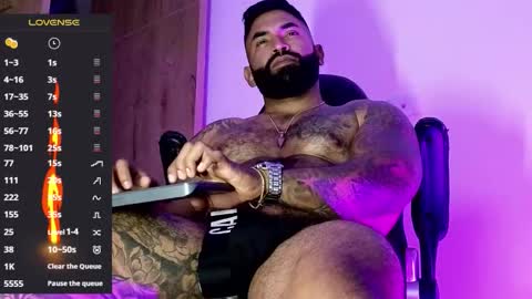 max__prada online show from January 9, 2026, 2:14 am