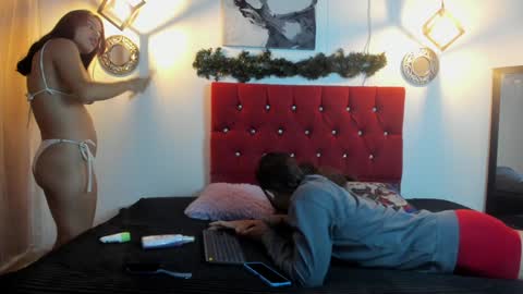 Snapshot of max_ashley_mds chatting on December 28, 2024, 12:45 pm Max Ashley online show from December 28, 2024, 12:45 pm