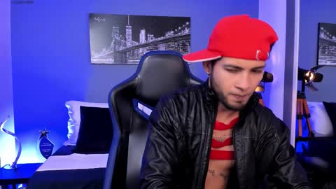 Snapshot of max_conor_ chatting on September 25, 2025, 11:25 am Max Conor online show from September 25, 2025, 11:25 am