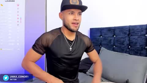 Snapshot of max_conor_ chatting on October 29, 2025, 3:03 pm Max Conor online show from October 29, 2025, 3:03 pm