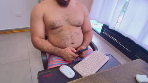 Snapshot of max_love25 chatting on May 18, 2026, 8:58 pm max_love25 online show from May 18, 2026, 8:58 pm