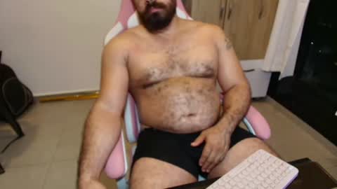 Snapshot of max_love25 chatting on June 14, 2026, 2:24 am max_love25 online show from June 14, 2026, 2:24 am