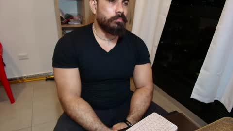 Snapshot of max_love25 chatting on July 15, 2026, 2:39 am max_love25 online show from July 15, 2026, 2:39 am