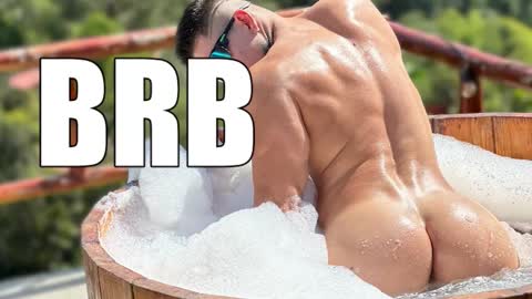 Maximo Mayer online show from October 14, 2025, 2:34 am