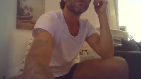 Snapshot of max_original chatting on December 24, 2024, 5:13 pm Future Max online show from December 24, 2024, 5:13 pm