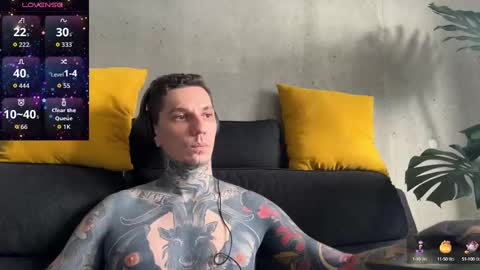    online show from September 26, 2025, 6:39 am