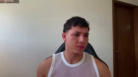 max_valiant1 online show from June 22, 2026, 4:37 pm