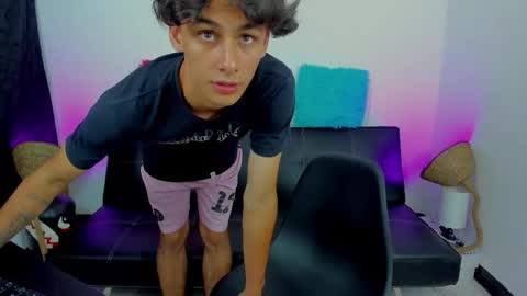 MAX     online show from September 15, 2025, 4:07 pm