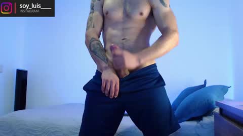 Snapshot of max_xl_ chatting on October 5, 2025, 2:26 pm max_xl_ online show from October 5, 2025, 2:26 pm