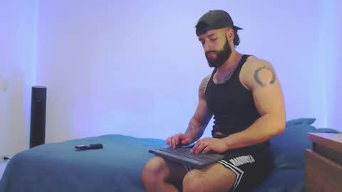 max_xl_ online show from March 7, 2026, 3:31 pm