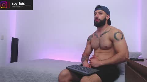 max_xl_ online show from April 30, 2026, 11:20 pm