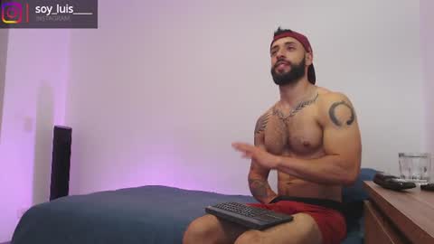 Snapshot of max_xl_ chatting on June 11, 2026, 2:00 am max_xl_ online show from June 11, 2026, 2:00 am