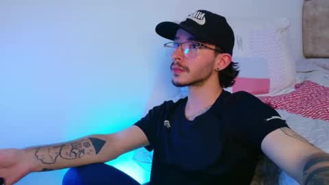 maxbends online show from December 17, 2025, 5:35 am